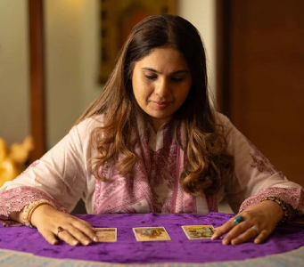 Tarot Card Reader