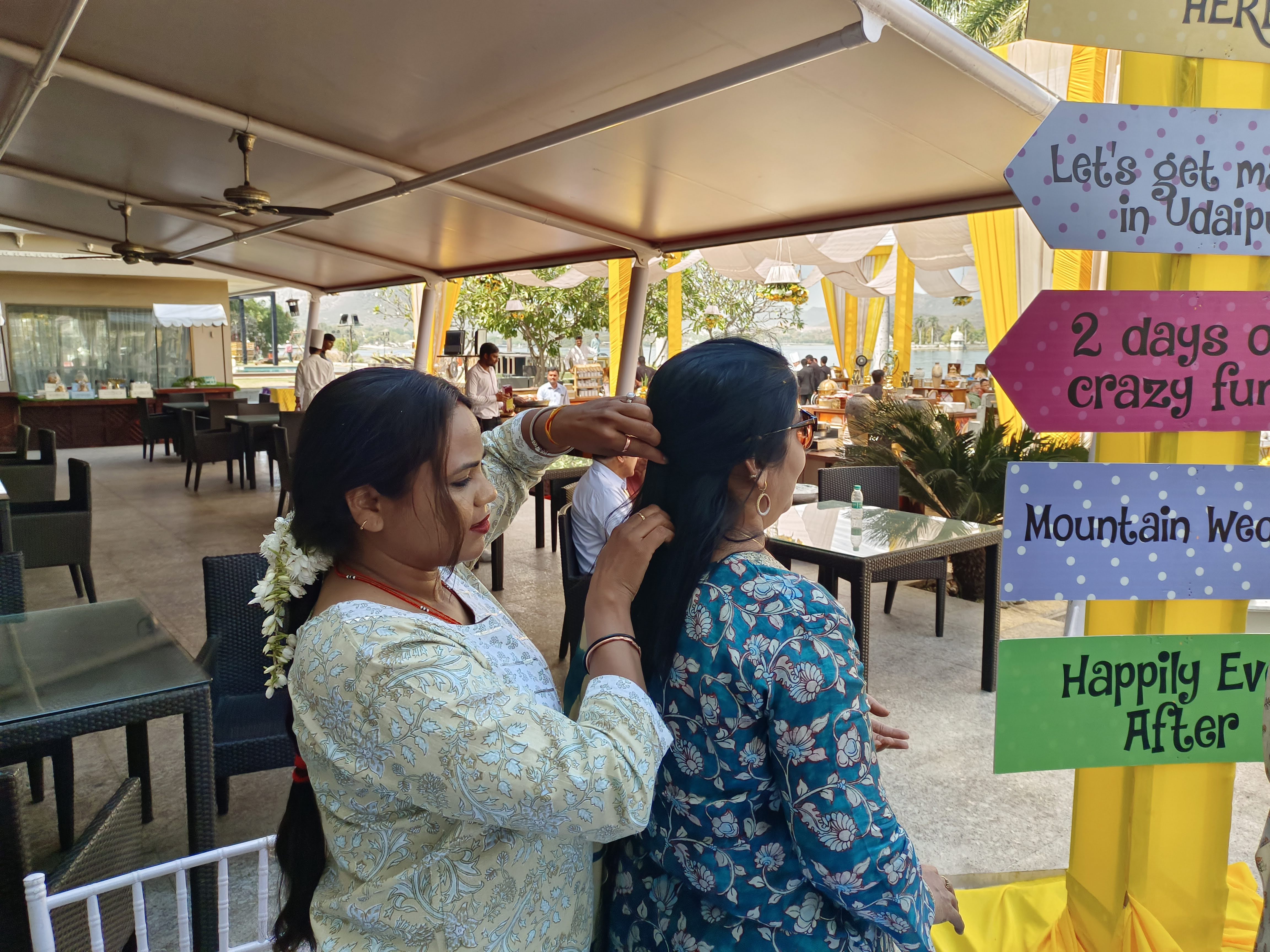 Gajra Stall